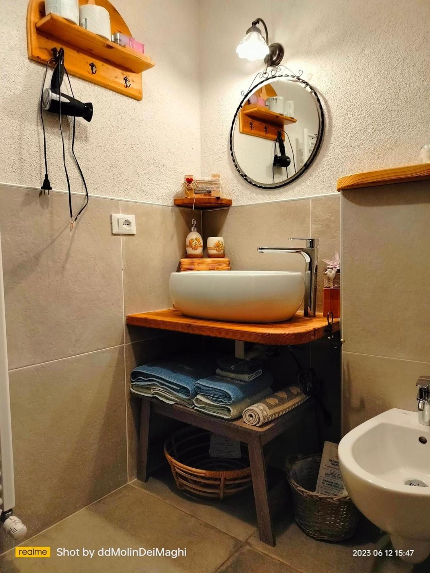 Molindeimaghi Bed & Breakfast ฟอนโด ภายนอก รูปภาพ